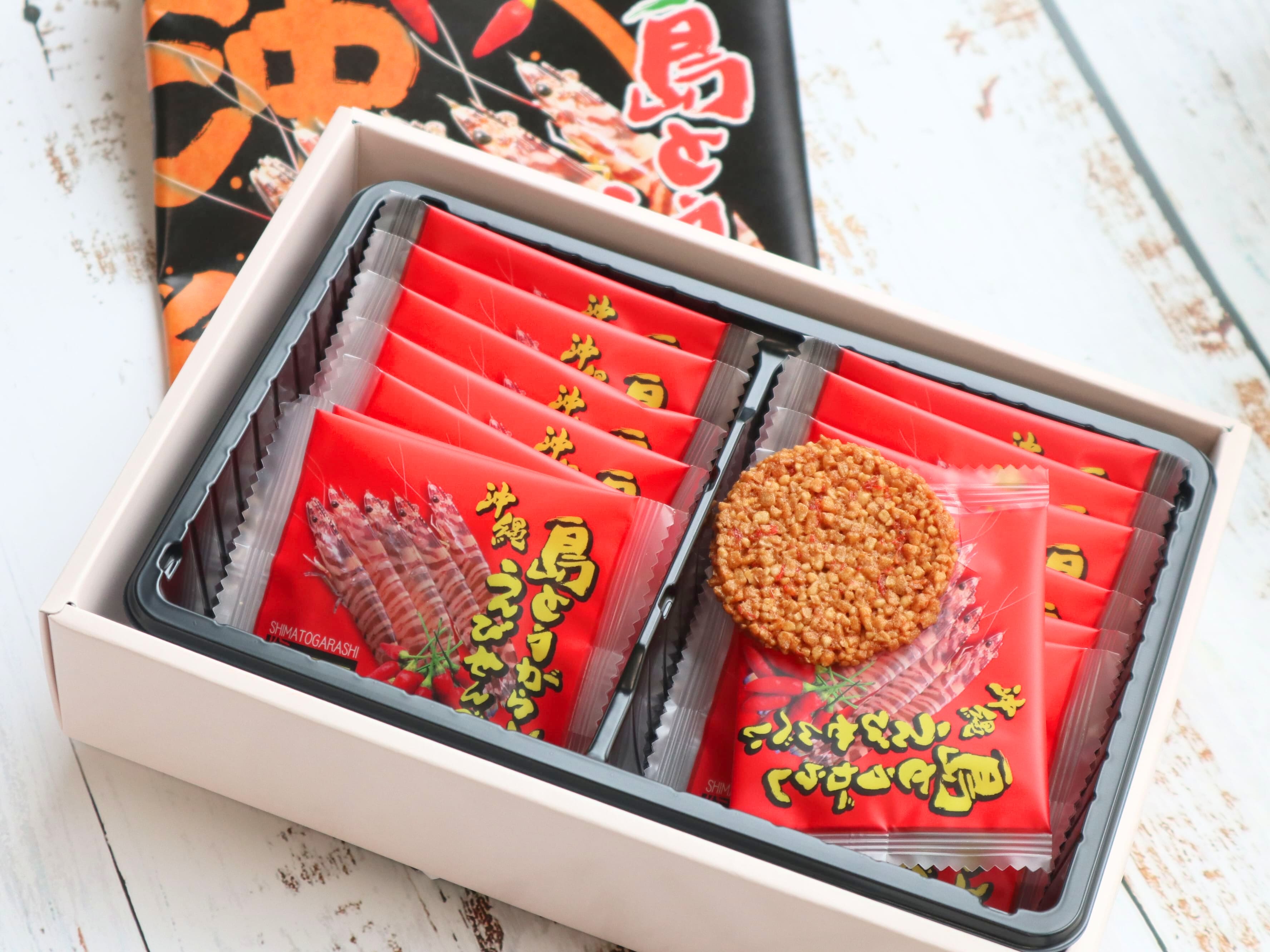 南風堂 沖繩島辣椒蝦味仙貝 756日圓 口感很脆。吃完之後,不會在嘴巴留下重重的蝦味,反而是淡淡的香味