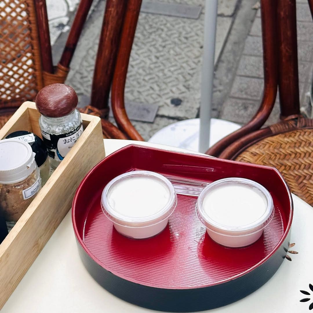 口感介於豆腐和麻糬口感的花生豆腐