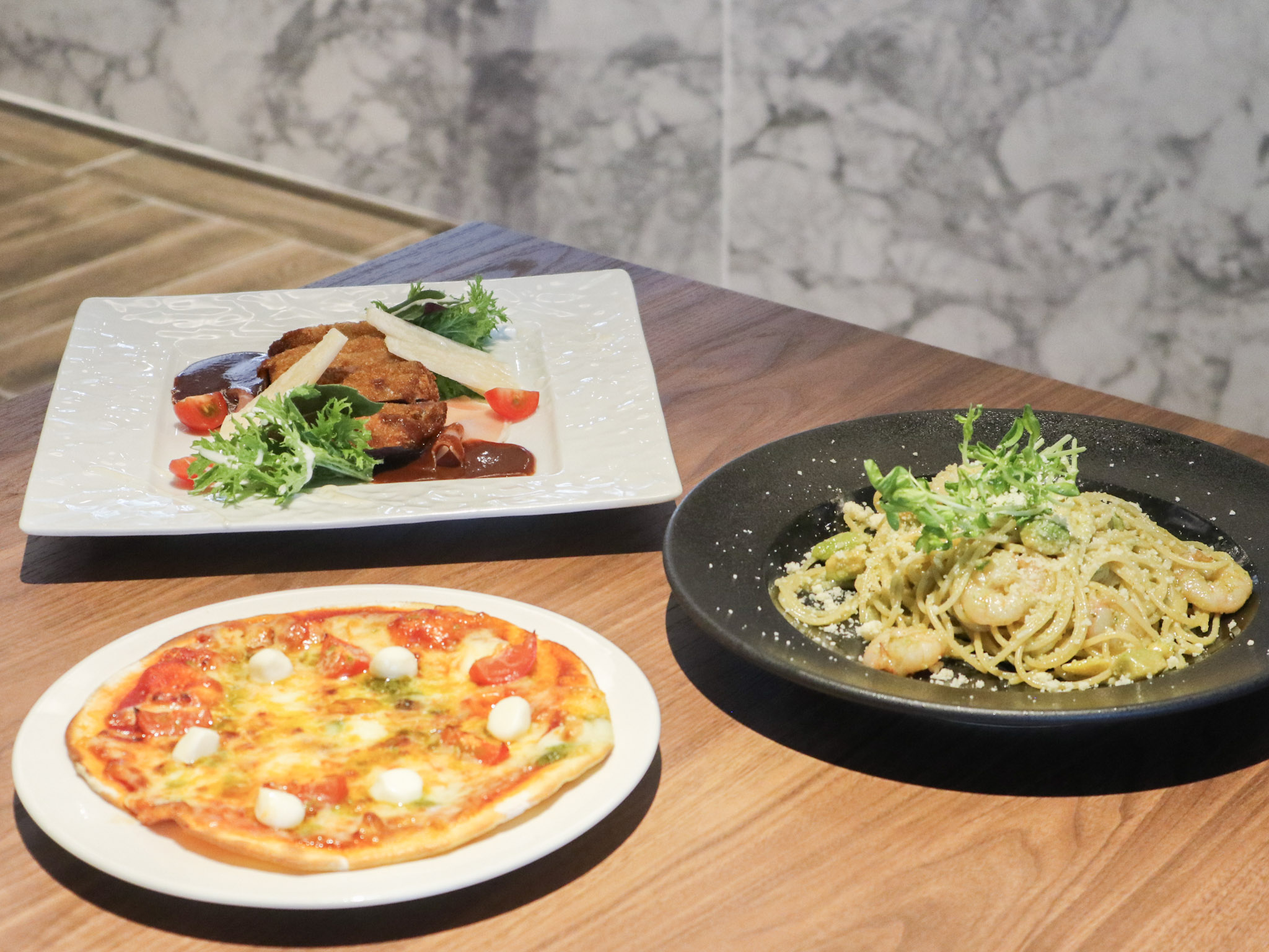  THE CARINO OKINAWA Franco Italian（義大利料理）